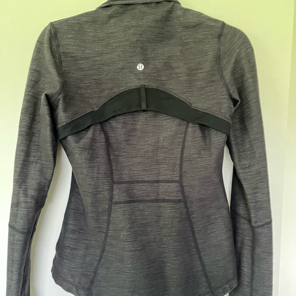 Lululemon jacket - Picture 3 of 3